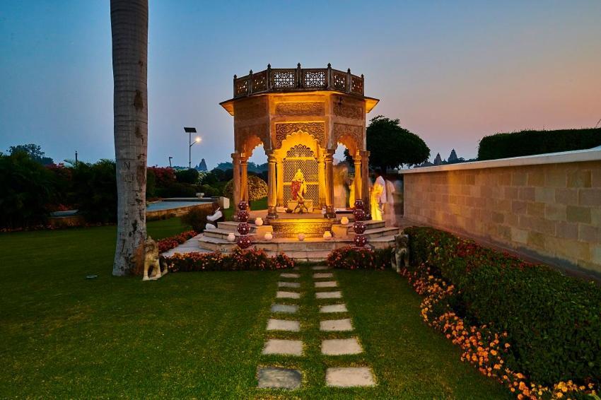 The Lalit Traveller Khajuraho Hotel Kültér fotó