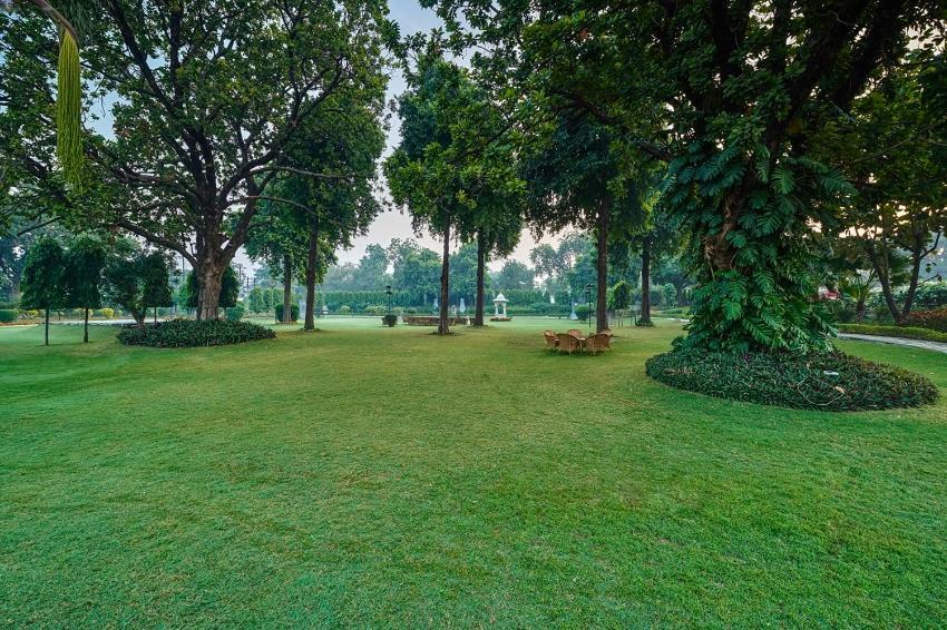 The Lalit Traveller Khajuraho Hotel Kültér fotó