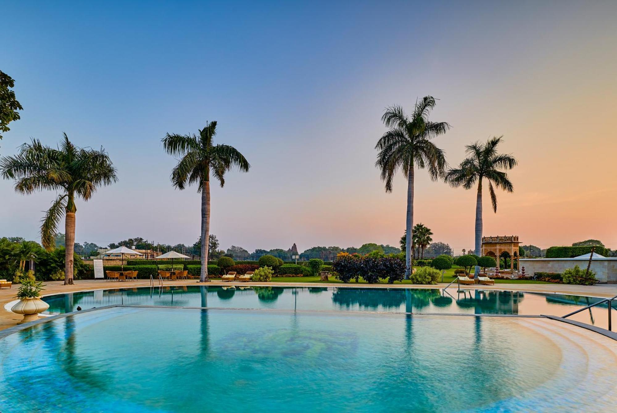 The Lalit Traveller Khajuraho Hotel Kültér fotó